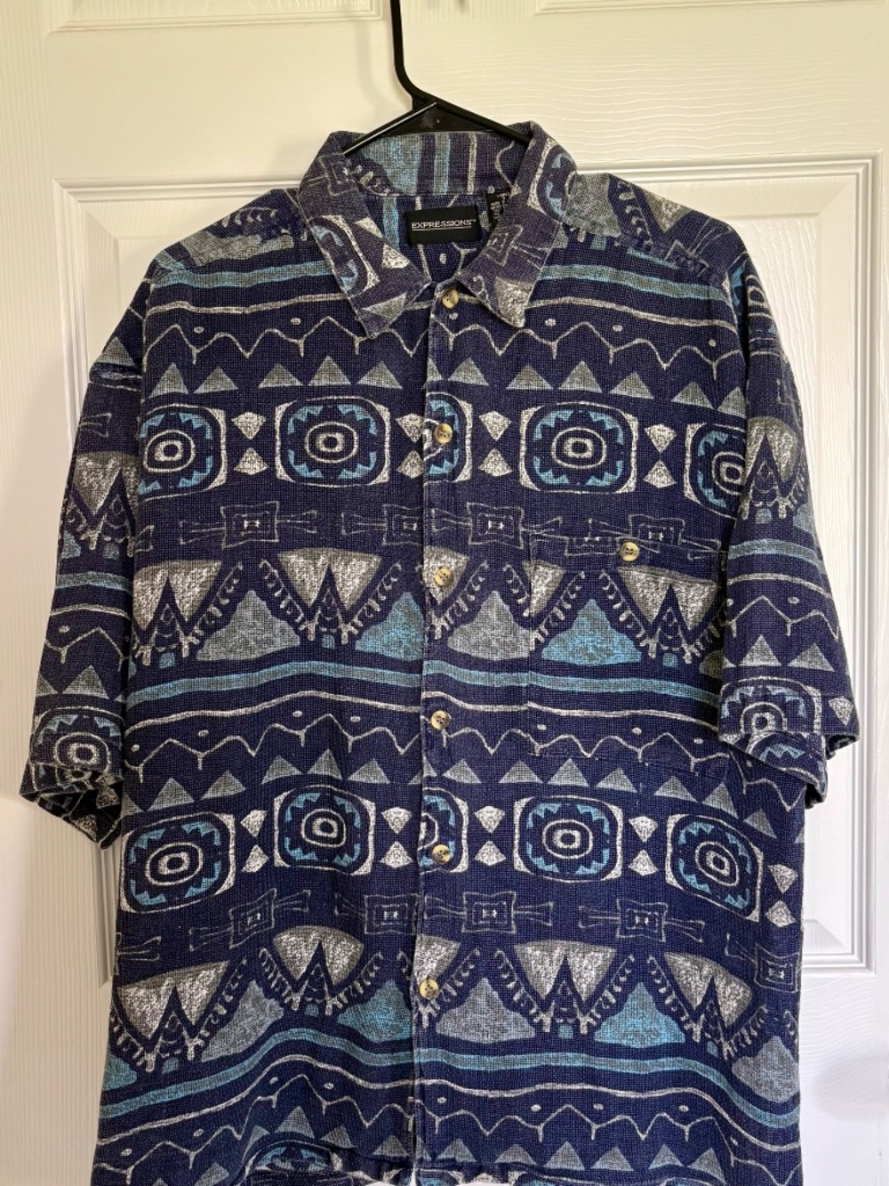 Expressions Men's Size Large (L) 100% Cotton Woven Tribal Geometric Short Sleeve